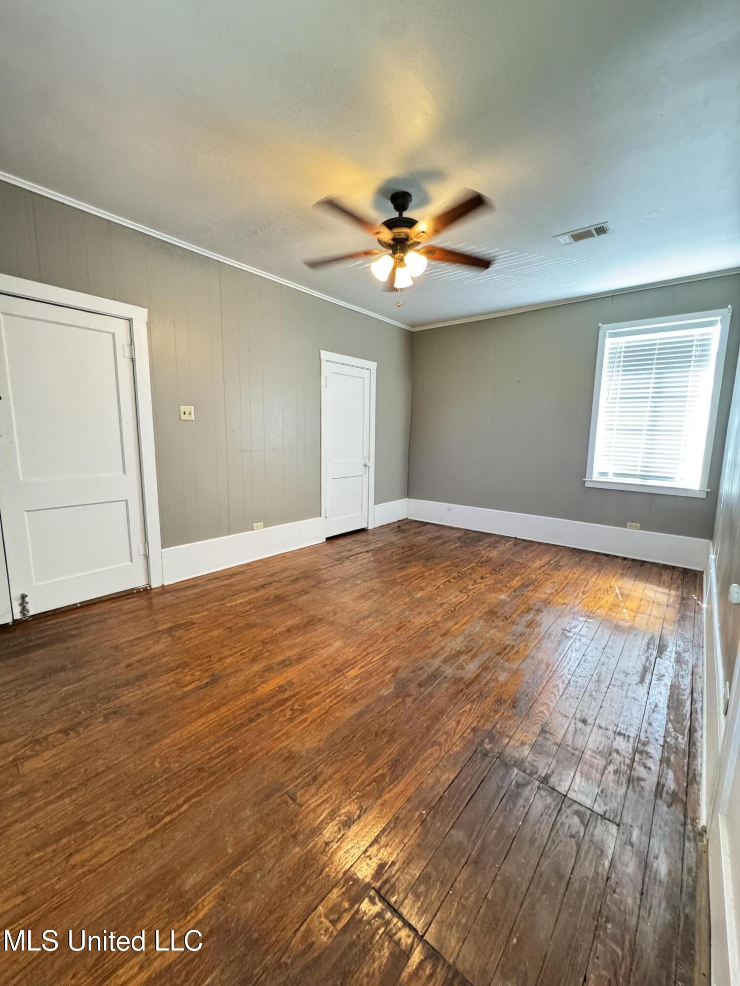 306 South Rankin Street Natchez, MS 39120 - Photo 46 of 48 2nd level: second bedroom