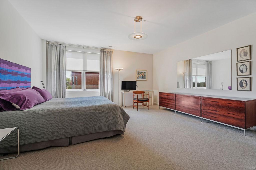 750 South Hanley Road, Unit 24 St. Louis, MO 63105 - Photo 14 of 39 Gallery Image 14