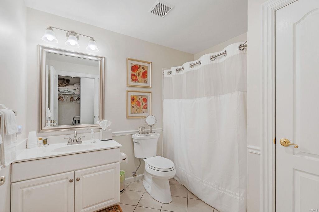 750 South Hanley Road, Unit 24 St. Louis, MO 63105 - Photo 29 of 39 Gallery Image 29