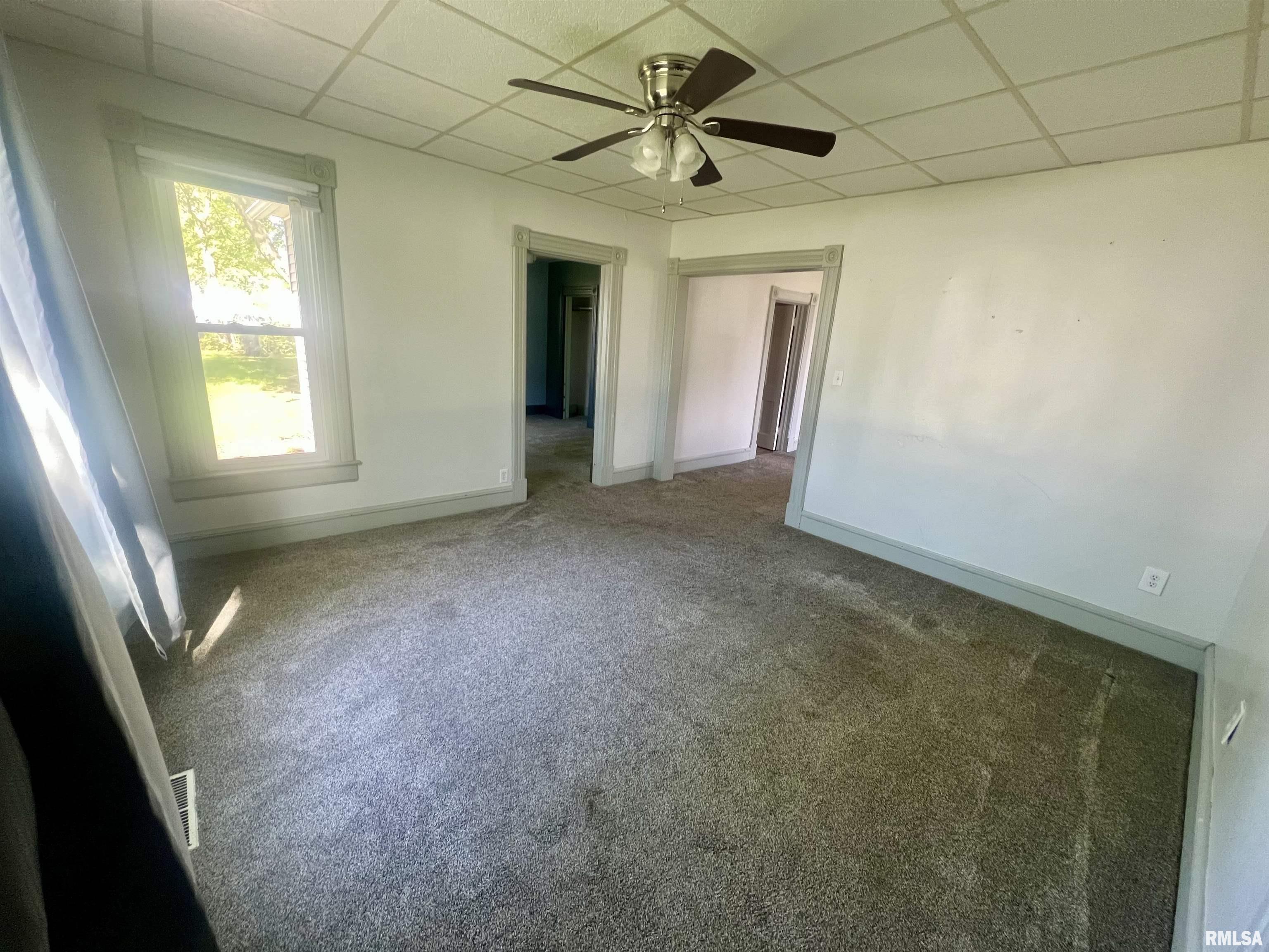 101 North Cedar Street Bowen, IL 62316 - Photo 5 of 18