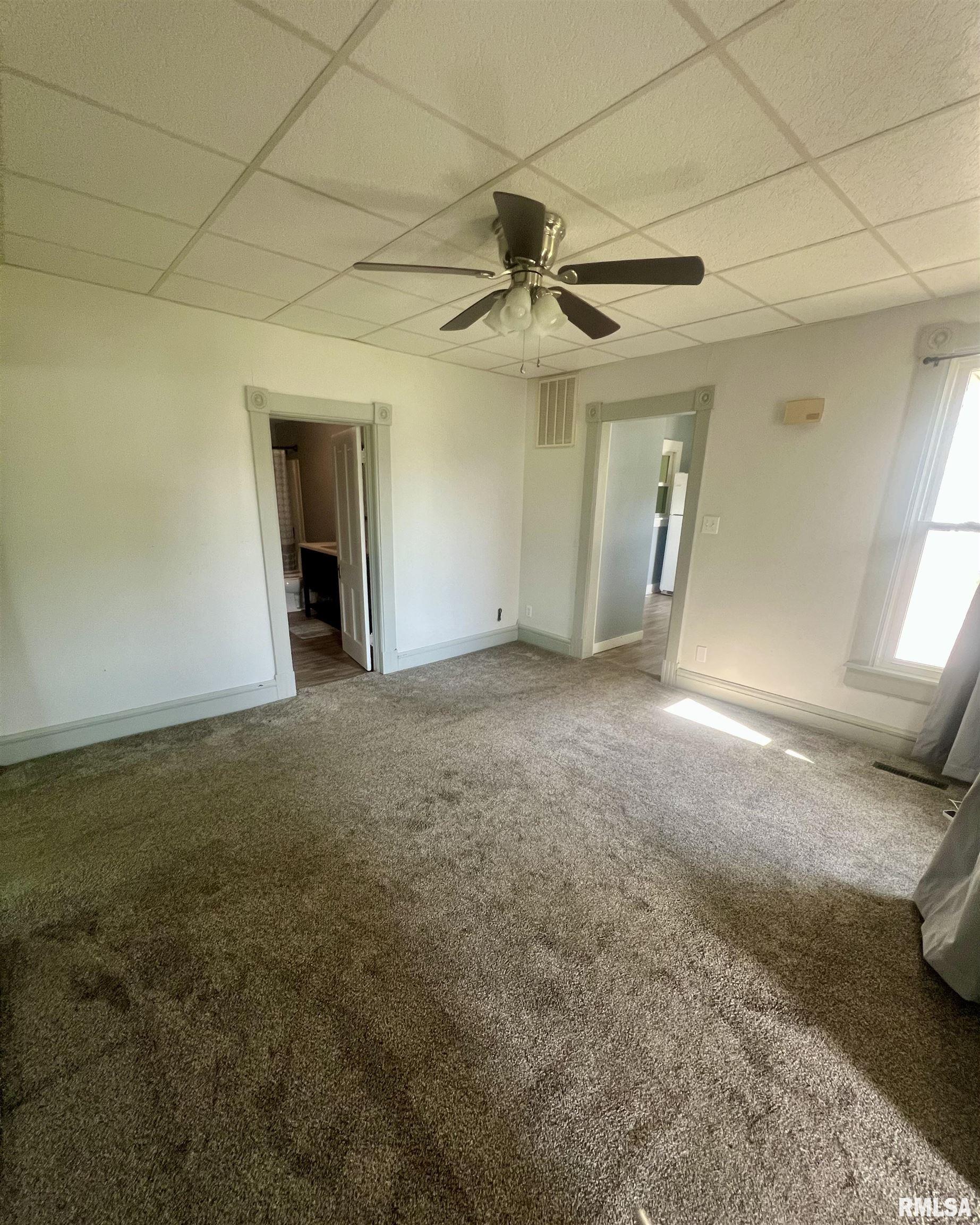 101 North Cedar Street Bowen, IL 62316 - Photo 7 of 18