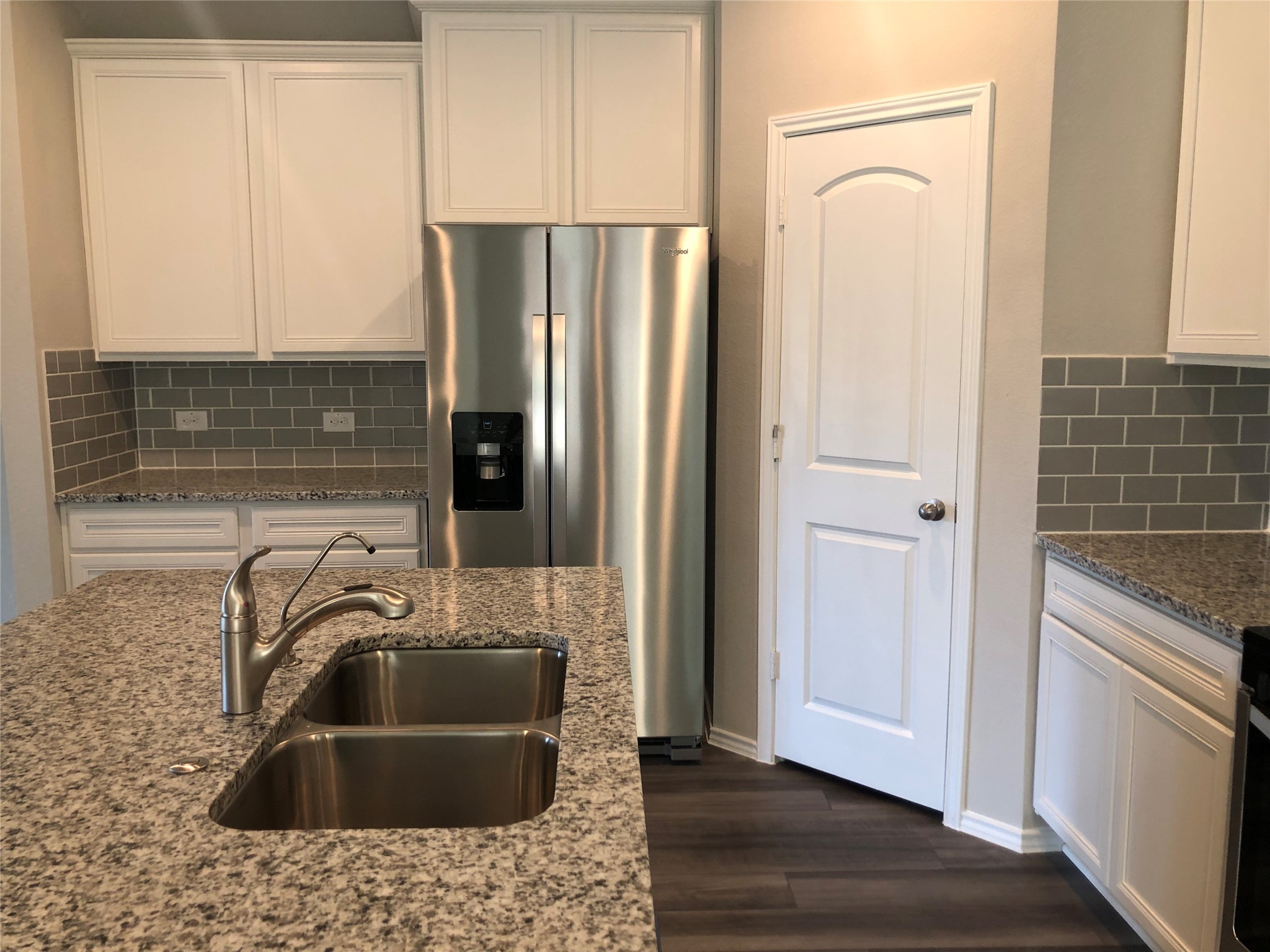 9224 Inland Leather Lane Conroe, TX 77385 - Photo 8 of 17