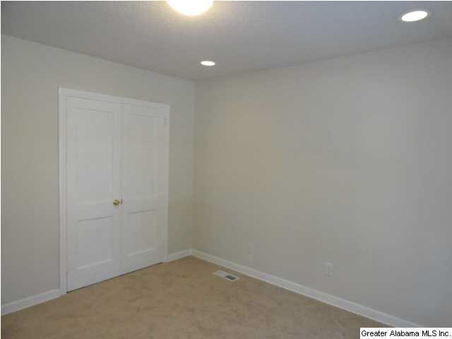 1384 Woodward Road Birmingham, AL 35228 - Photo 11 of 14