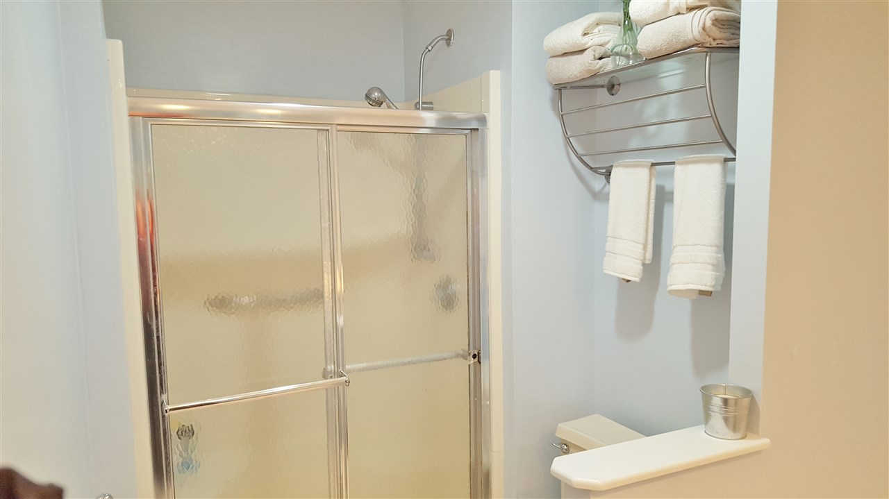 39 Spit Brook Road, Unit D30 Nashua, NH 03060 - Photo 18 of 22 Gallery Image 18