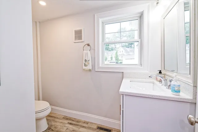 $567,000 | 220 Main Street, Unit 220, Medway, MA 02053