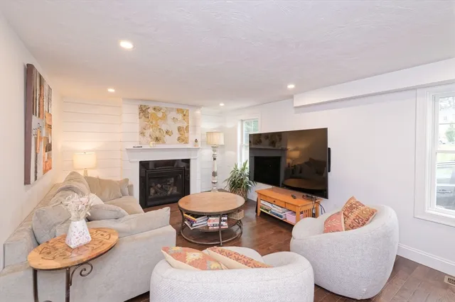 $567,000 | 220 Main Street, Unit 220, Medway, MA 02053