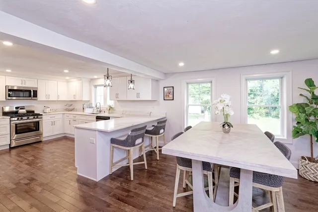 $567,000 | 220 Main Street, Unit 220, Medway, MA 02053