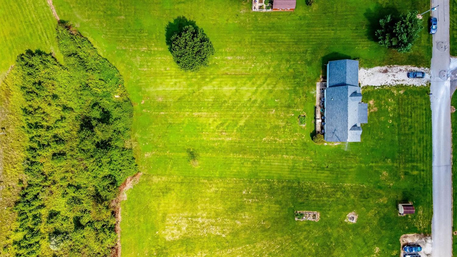 6743 Bud Ballard Road Florence, IN 47020 - Photo 5 of 38