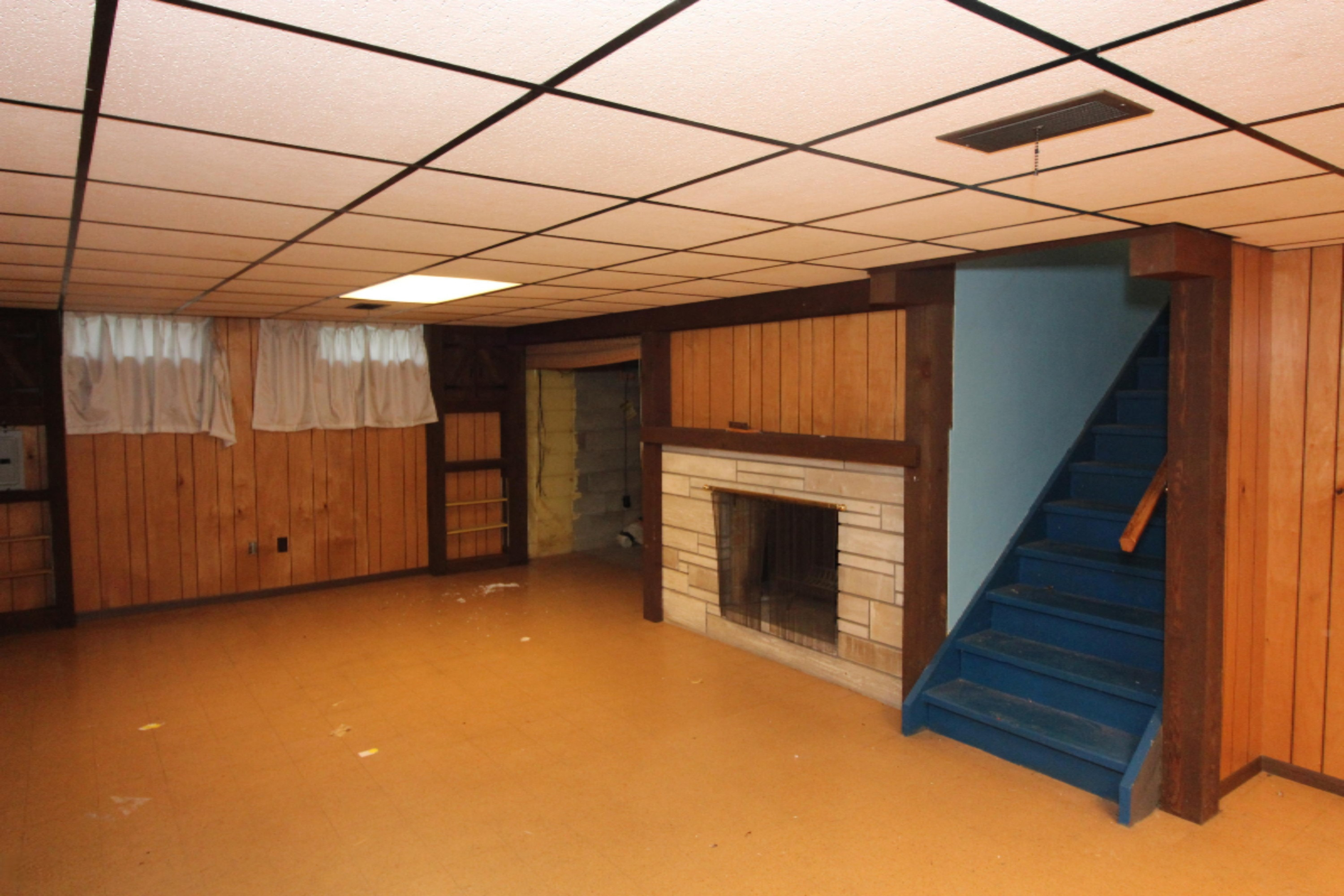 431 Chippewa Road Benton Harbor, MI 49022 - Photo 14 of 16 IMG_2178