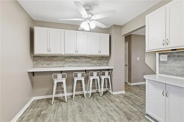 $235,000 | 1304 Queens Court, Oak Grove, MO 64075