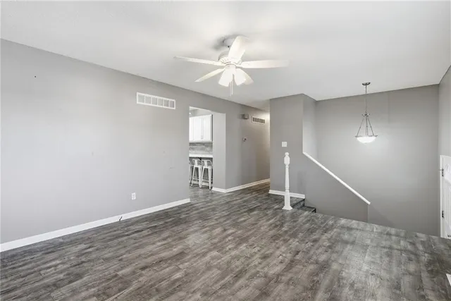 $235,000 | 1304 Queens Court, Oak Grove, MO 64075