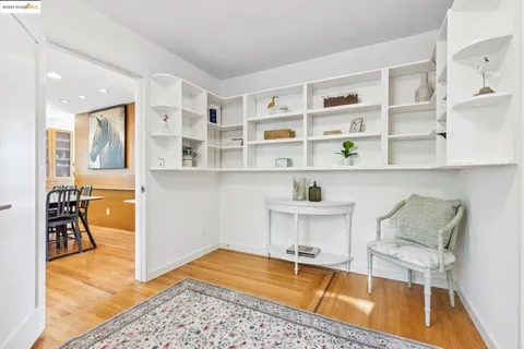 $1,395,000 | 28 Marina Ct Drive, San Rafael, CA 94901