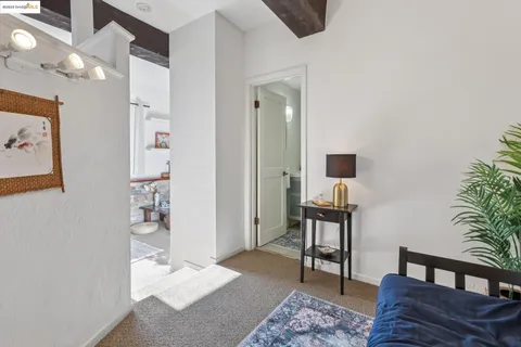 $1,395,000 | 28 Marina Ct Drive, San Rafael, CA 94901