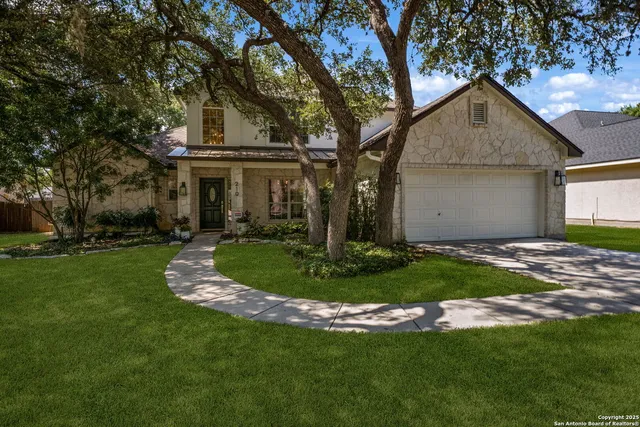 $3,200 | 210 English Oaks Circle, Boerne, TX 78006
