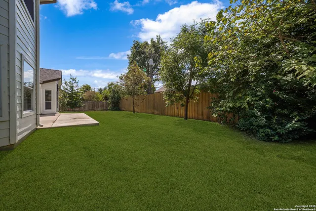 $3,200 | 210 English Oaks Circle, Boerne, TX 78006