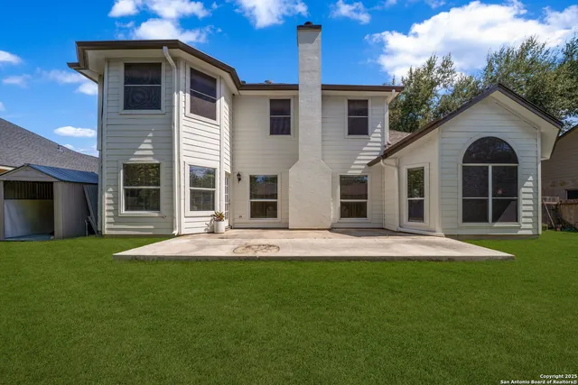 $3,200 | 210 English Oaks Circle, Boerne, TX 78006