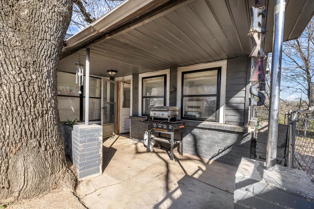 132 Maple Dublin, TX 76446 - Photo 16 of 27 a building outdoor space with patio furniture