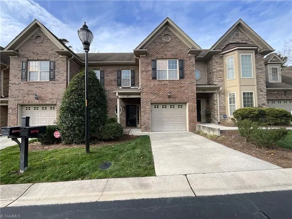 $2,100 | 27 Cherine Way, Greensboro, NC 27410