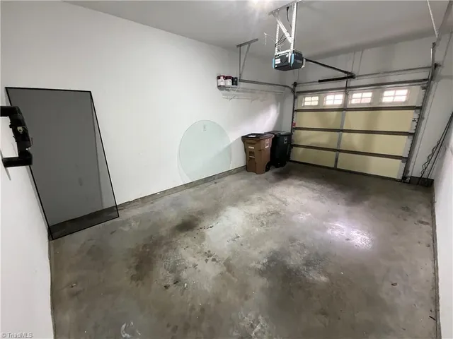 $2,300 | 27 Cherine Way, Greensboro, NC 27410