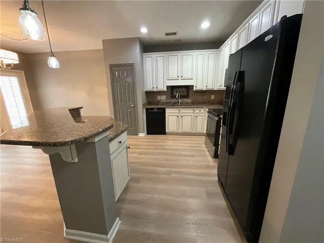 $2,300 | 27 Cherine Way, Greensboro, NC 27410