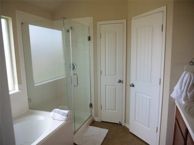 $2,000 | 3610 Canvasback Lane, Houston, TX 77047