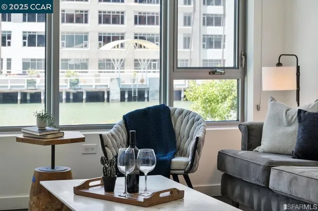 $4,550 | 1000 3rd Street, San Francisco, CA 94158