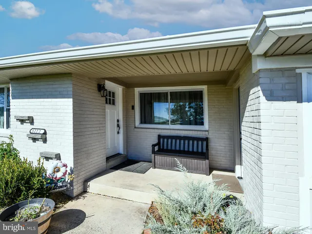 $759,999 | 5222 Mussetter Road, Ijamsville, MD 21754