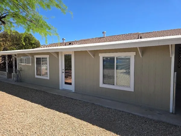 $1,595 | 10166 West Cinnebar Avenue, Sun City, AZ 85351