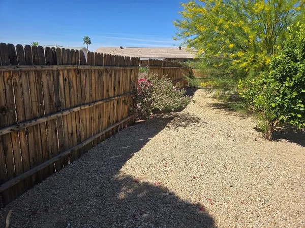 $1,595 | 10166 West Cinnebar Avenue, Sun City, AZ 85351
