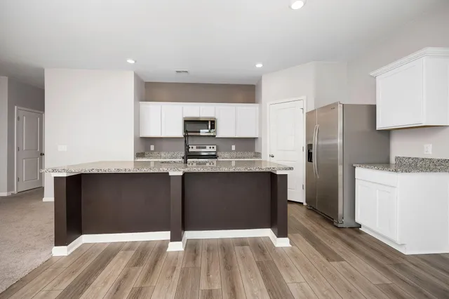 $2,800 | 420 Pender Woods Drive, Summerville, SC 29486