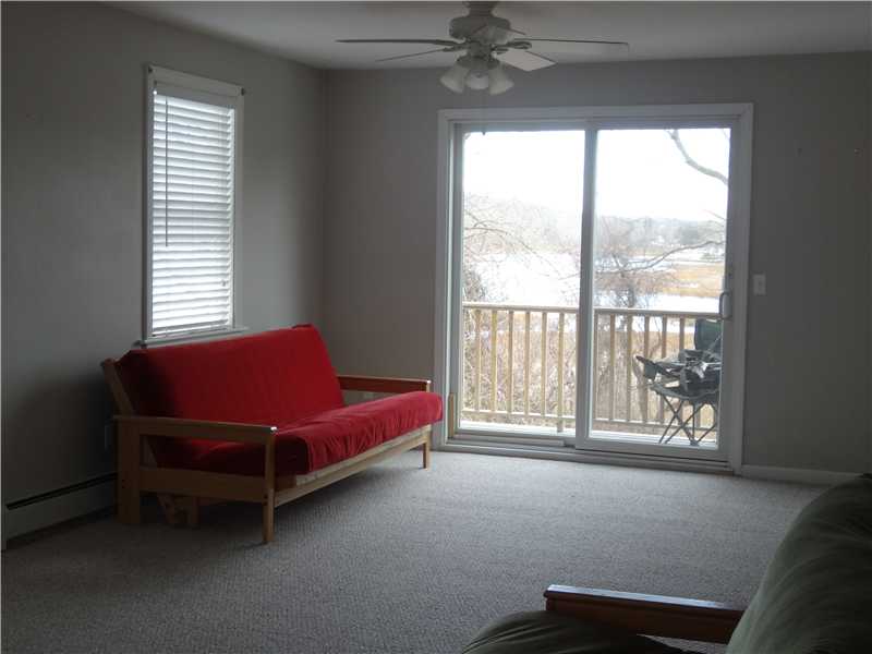 135 Conanicus Road Narragansett, RI 02882 - Photo 8 of 10 Living Room.