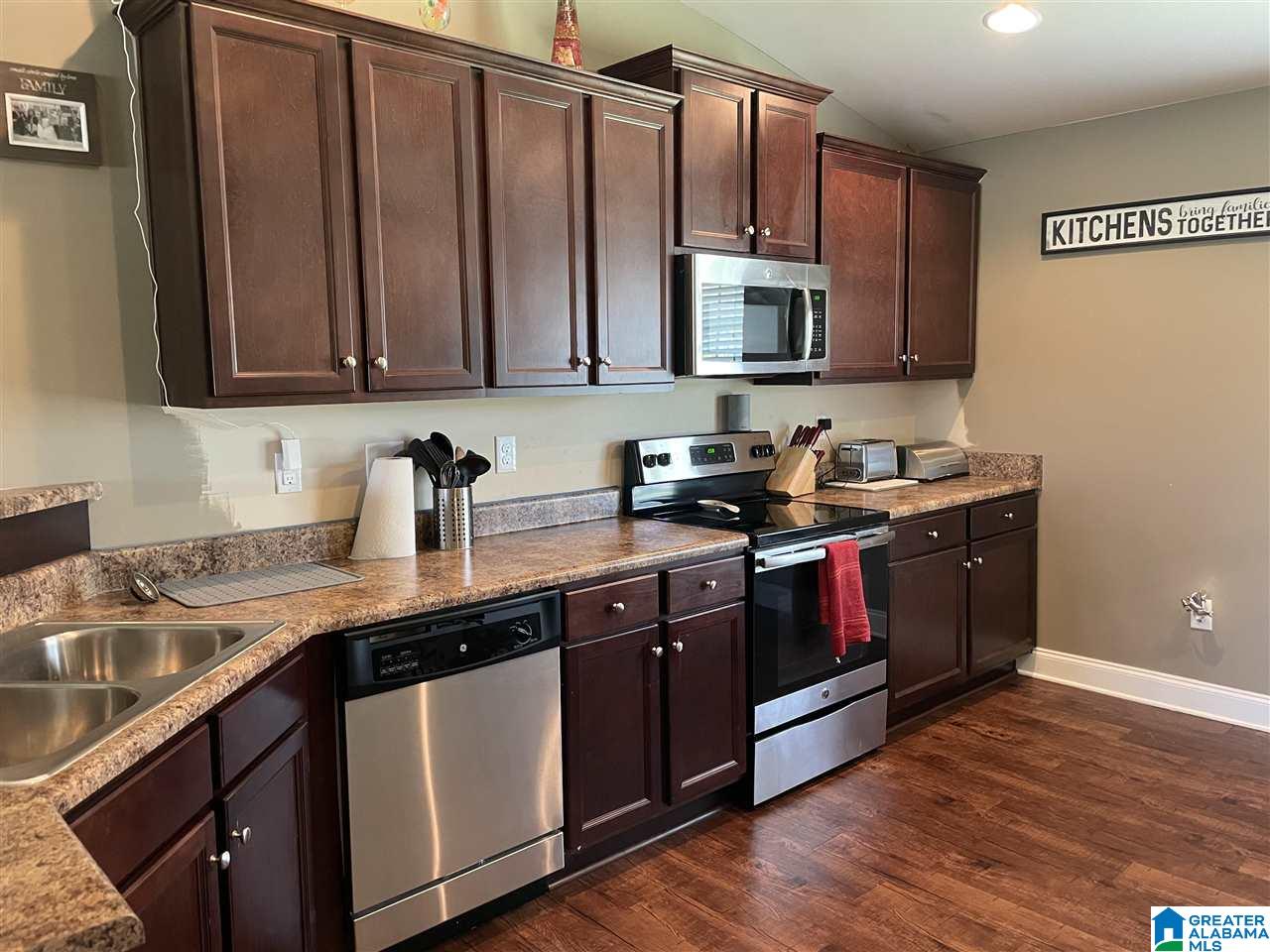 3050 Highview Lane Calera, AL 35040 - Photo 7 of 17