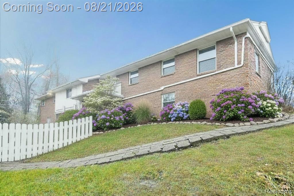 30609 Inkster Road Farmington, MI 48334 - Photo 37 of 41 Gallery Image 37
