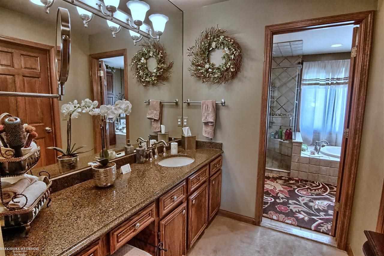 1749 Old Homestead Drive Rochester Hills, MI 48306 - Photo 29 of 43