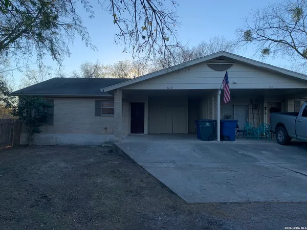 $1,450 | 618 Gode Lane, New Braunfels, TX 78130