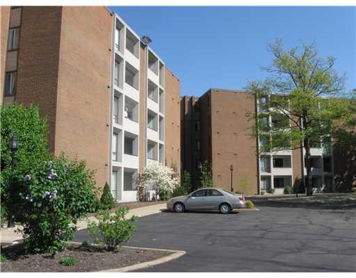 900 Washington Road, Unit 304 Mt. Lebanon, PA 15228 - Photo 1 of 18 Exterior Front. Wonderful building close to all the ammenities that Mt. Lebanon has to offer......