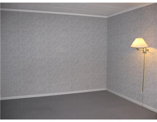 900 Washington Road, Unit 304 Mt. Lebanon, PA 15228 - Photo 14 of 18 Bedroom. Second bedroom with large closet.