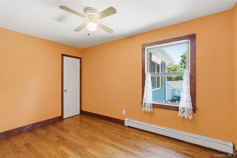 $899,990 | 2185 Sycamore Avenue, Ronkonkoma, NY 11779
