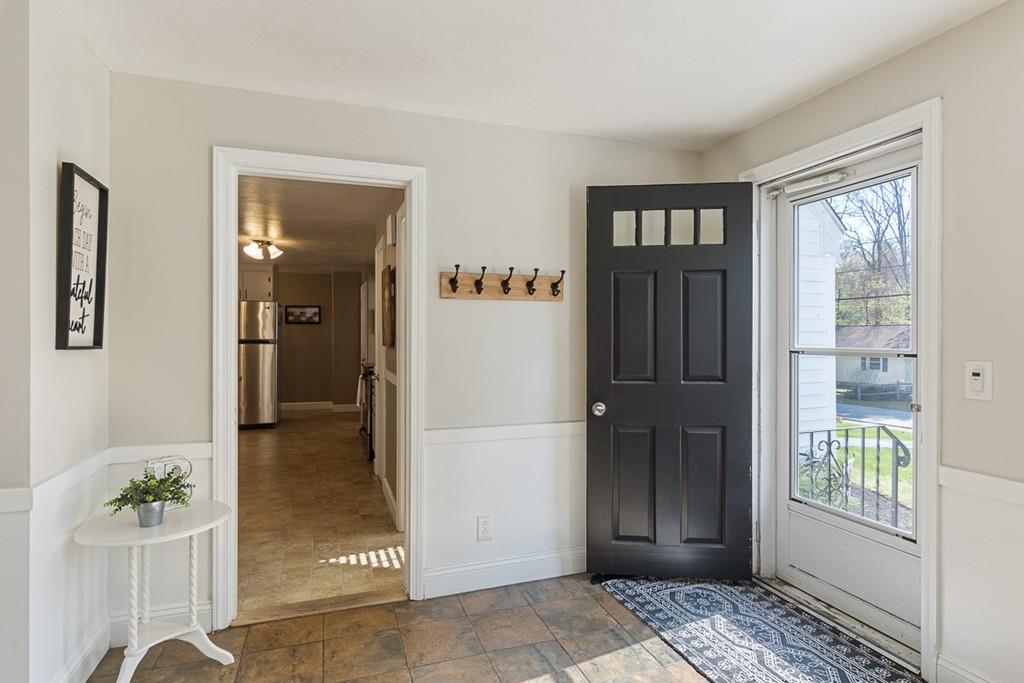 86 Lovell Road Holden, MA 01520 - Photo 24 of 41 Gallery Image 24
