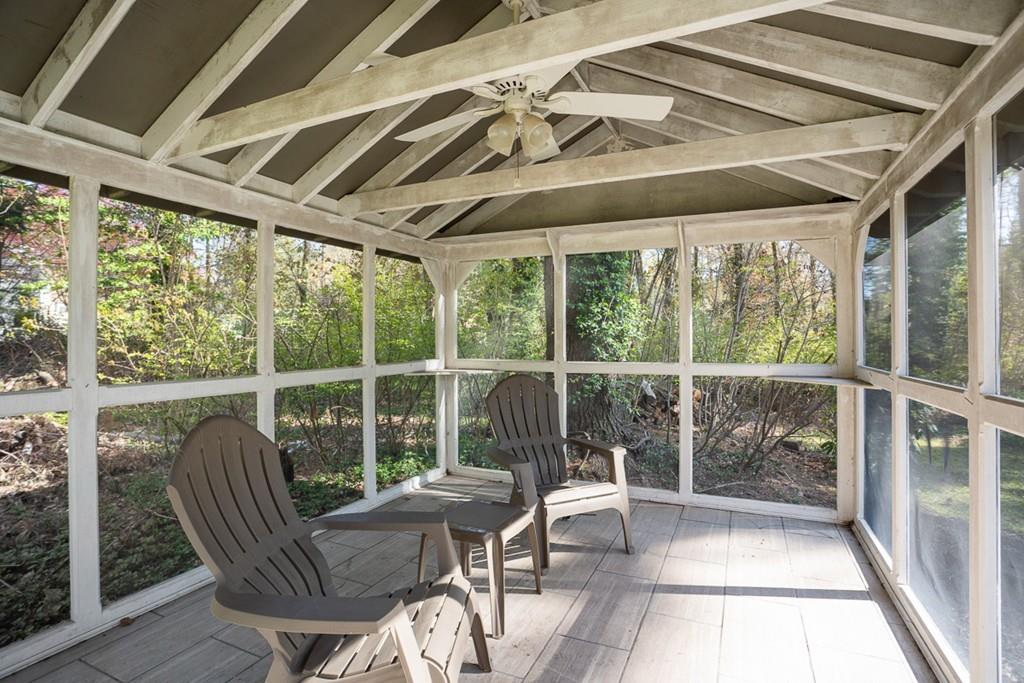86 Lovell Road Holden, MA 01520 - Photo 37 of 41 Gallery Image 37
