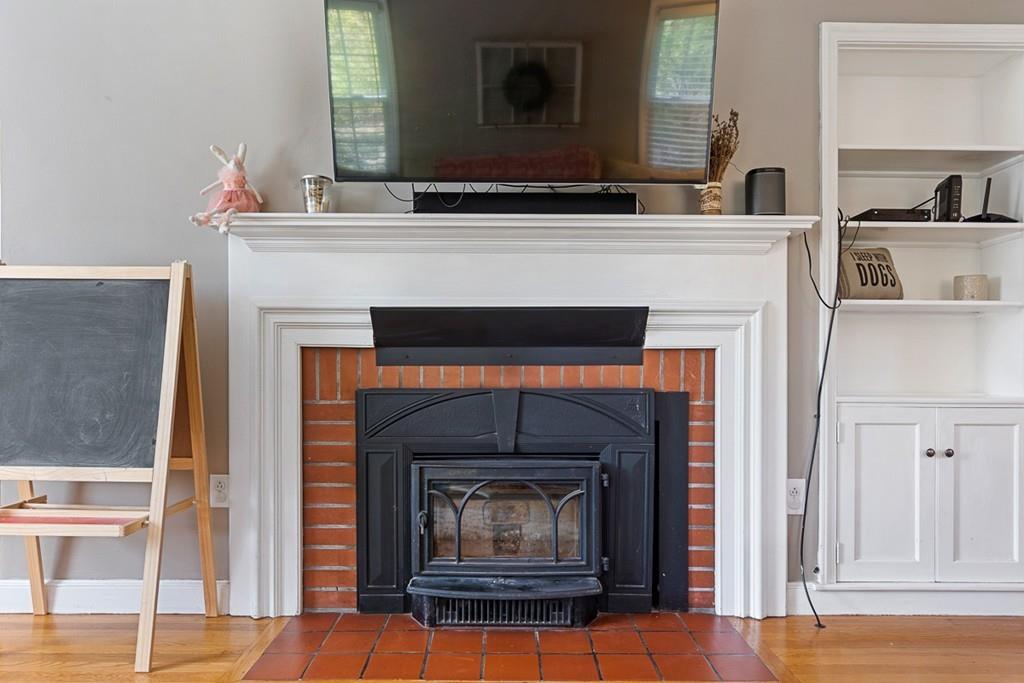86 Lovell Road Holden, MA 01520 - Photo 9 of 41 Gallery Image 9
