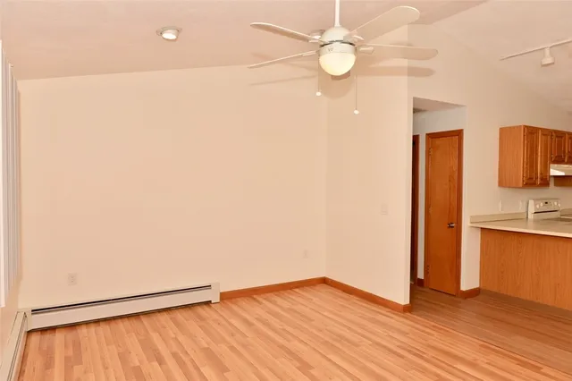 $2,500 | 55 Vinton Avenue, Unit 1, Cranston, RI 02920