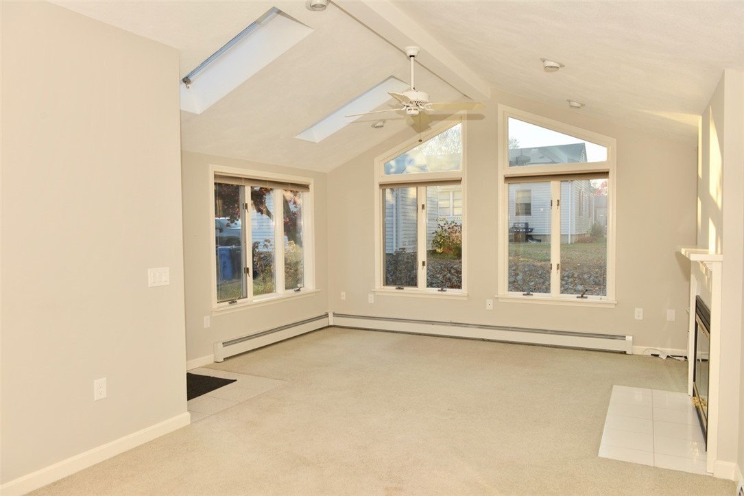 55 Vinton Avenue, Unit 1 Cranston, RI 02920 - Photo 6 of 18