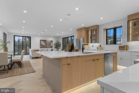 $1,599,000 | 12 Langton Lane, Newtown Square, PA 19073