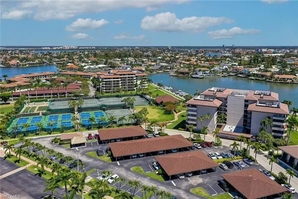 $625,000 | 601 Seaview Court, Unit C401, Marco Island, FL 34145