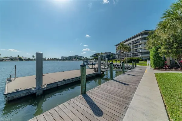 $625,000 | 601 Seaview Court, Unit C401, Marco Island, FL 34145