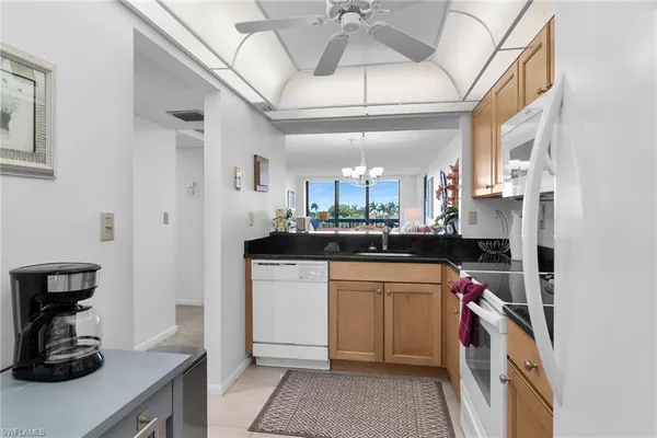 $625,000 | 601 Seaview Court, Unit C401, Marco Island, FL 34145