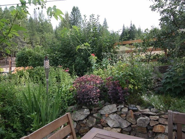 1602 Thompson Road Elk, WA 99009 - Photo 8 of 49 Gallery Image 8