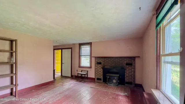 $275,000 | 651 County Road 45, Earlton, NY 12058