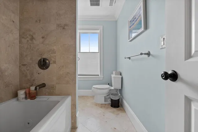 $4,700 | 8 Gates Street, Unit 2, Boston, MA 02127